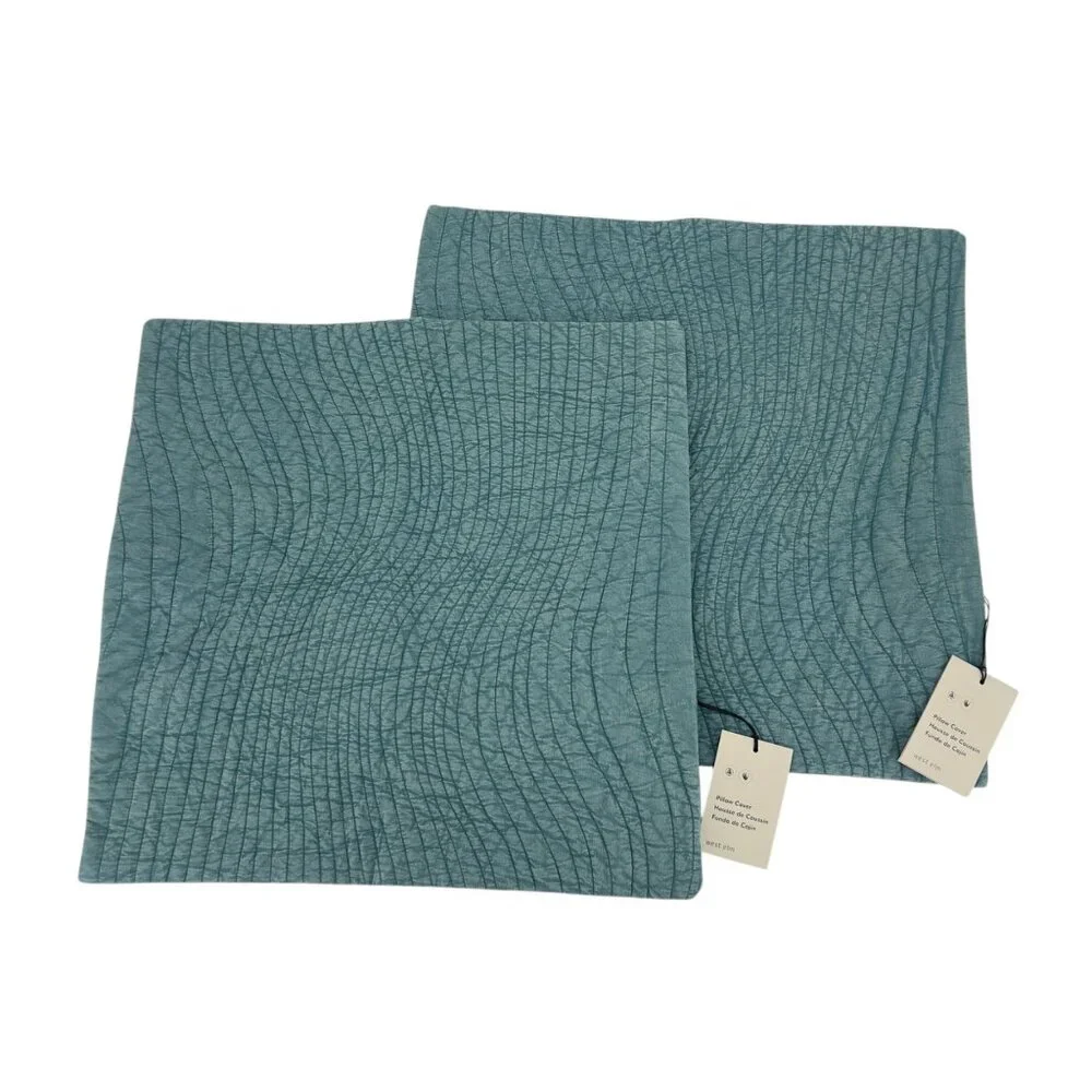 NWT Wavy Quilted Cushion Cover Set